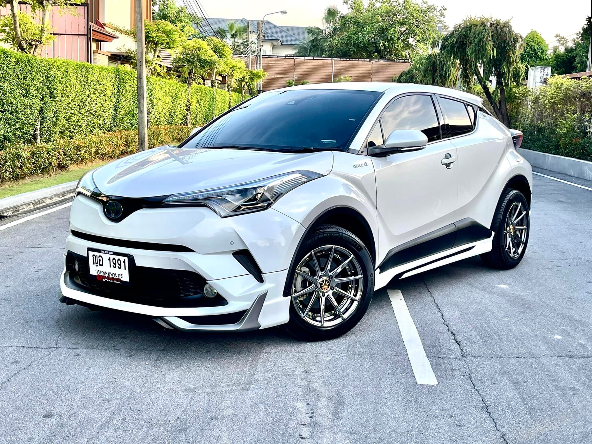 Toyota CHR TOP สุด 6หมื่นโล โคตรใหม่คะ