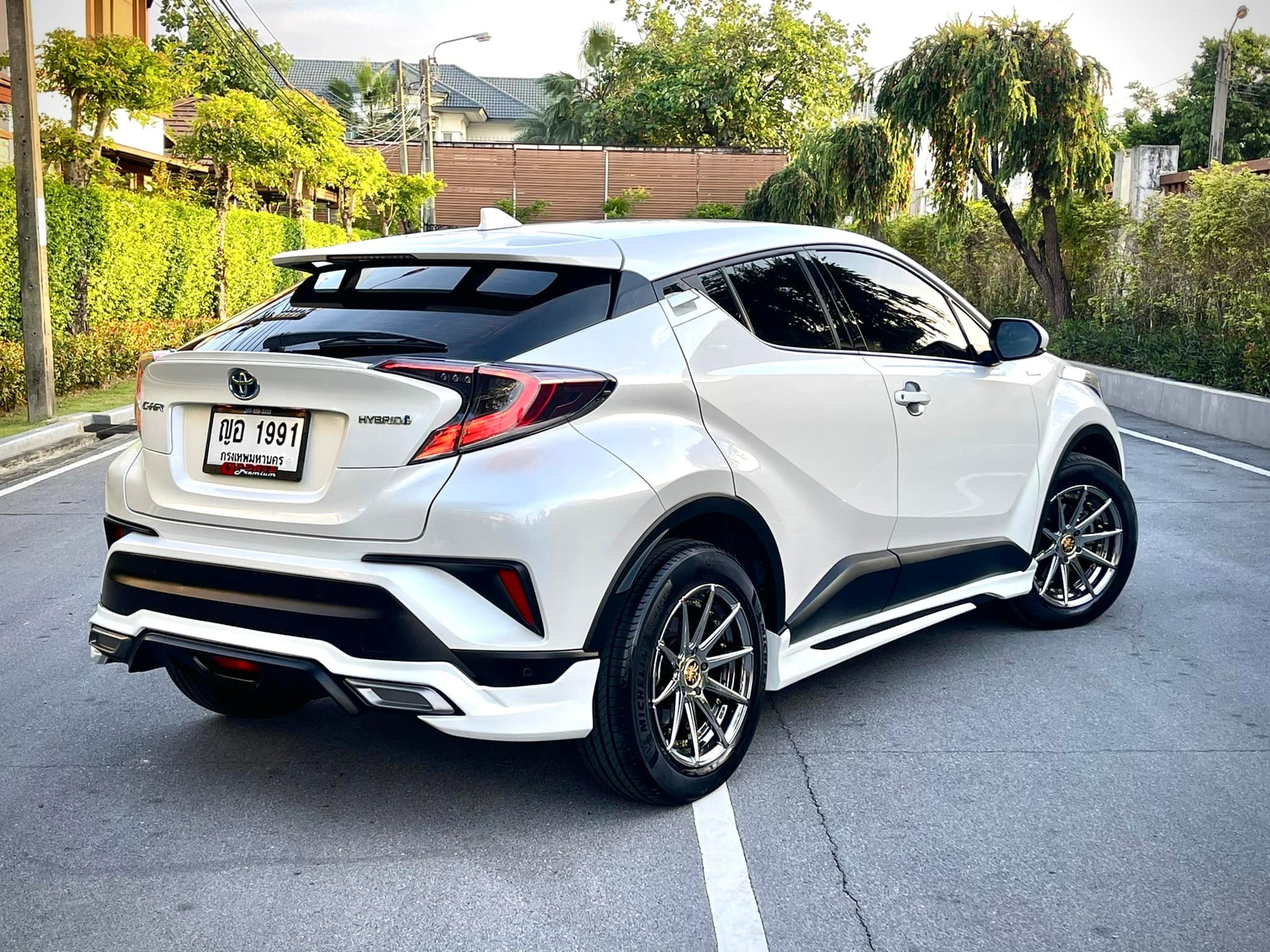 Toyota CHR TOP สุด 6หมื่นโล โคตรใหม่คะ (รูปที่ 23)
