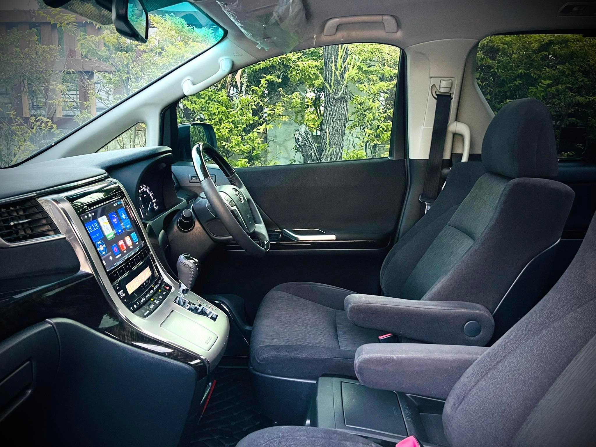 Toyota Vellfire 2.4V เหมือนจะดุดัน แต่อ่อนโยน (รูปที่ 33)