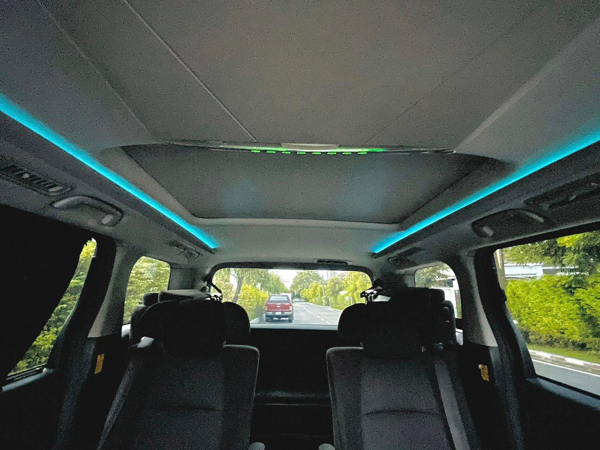 Toyota Vellfire 2.4V เหมือนจะดุดัน แต่อ่อนโยน (รูปที่ 11)
