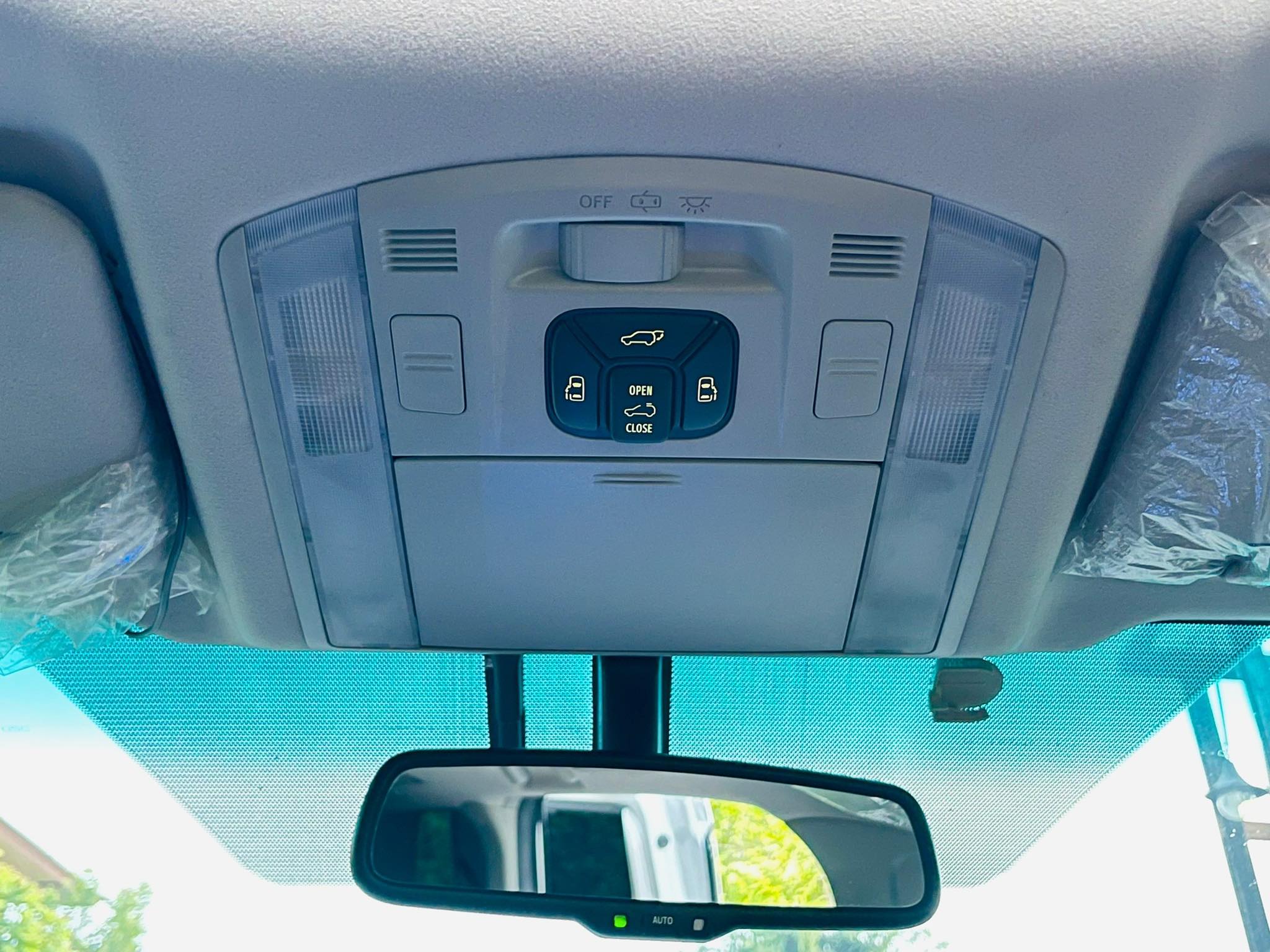 Toyota Vellfire 2.4V เหมือนจะดุดัน แต่อ่อนโยน (รูปที่ 40)