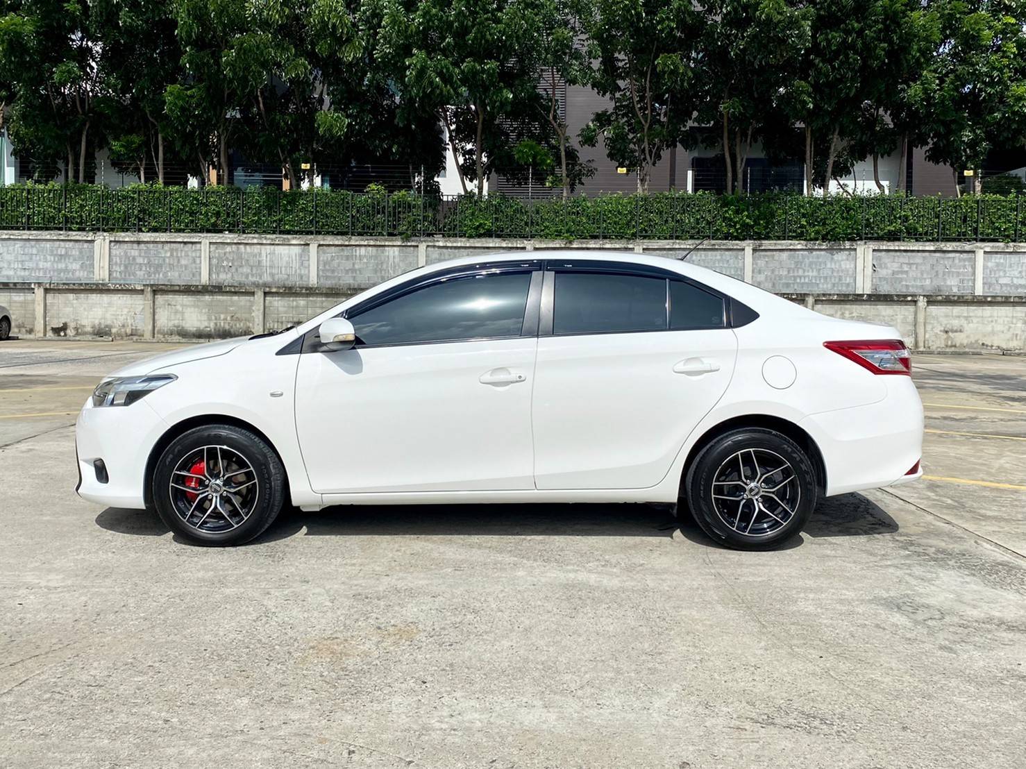 TOYOTA VIOS 1.5J ปี 14 รถบ้านเจ้าของเดียว (รูปที่ 3)