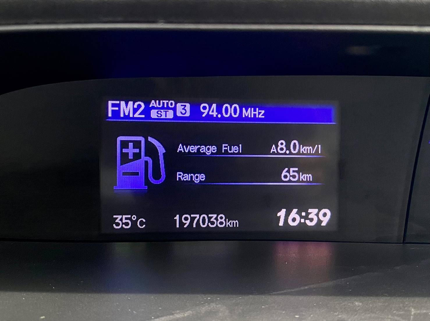 HONDA CIVIC 1.8E (โฉม FB) ปี 13 สวยกริ๊บ เจ้าของเดียว ยางใหม่ปี 2022 ไม่ติดแก๊ส ไม่มีชน กุญแจสำรองครบ (รูปที่ 6)