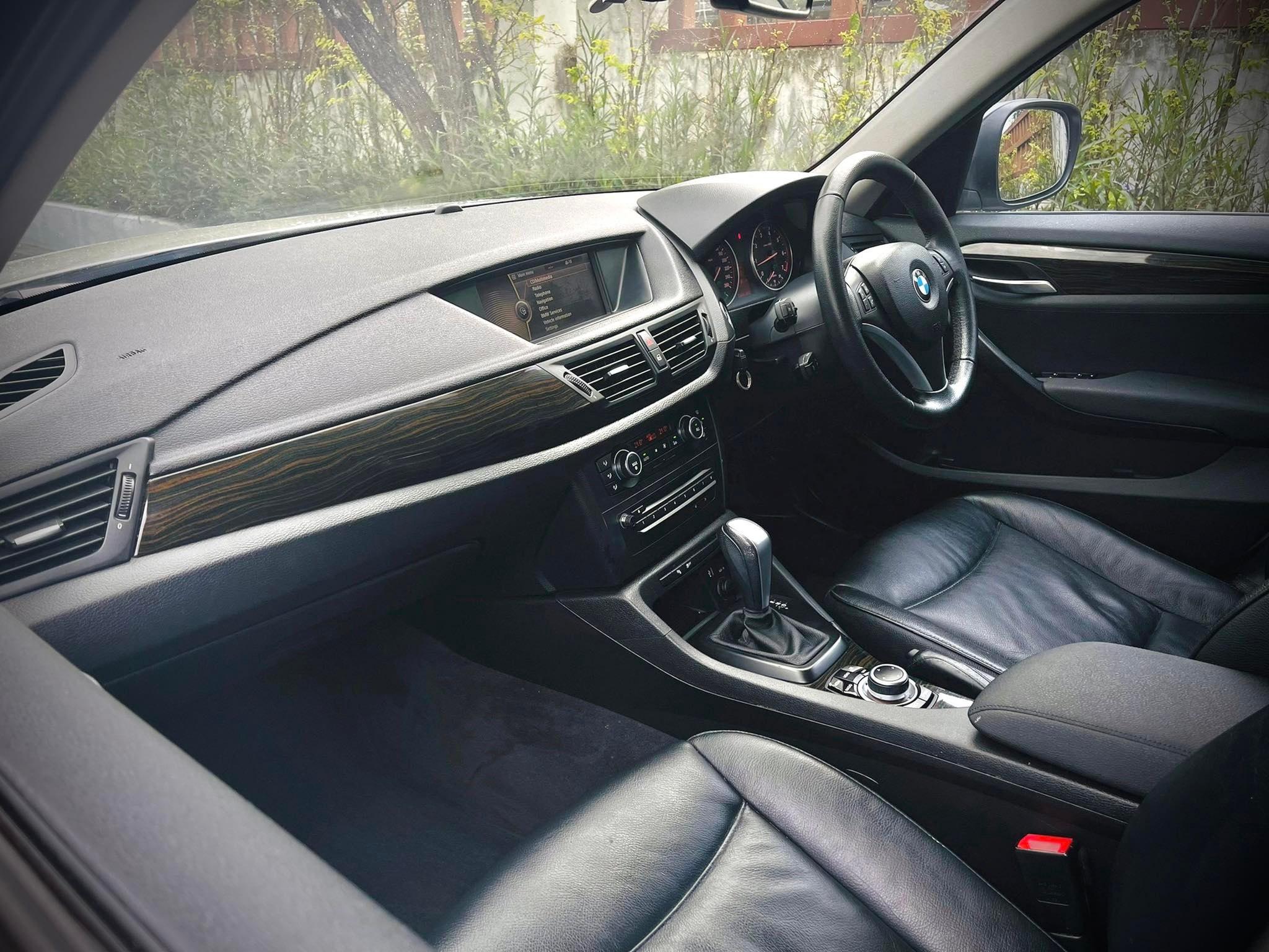 BMW X1 2.0 HighLine สวยในทุกทุก มุมมอง (รูปที่ 19)
