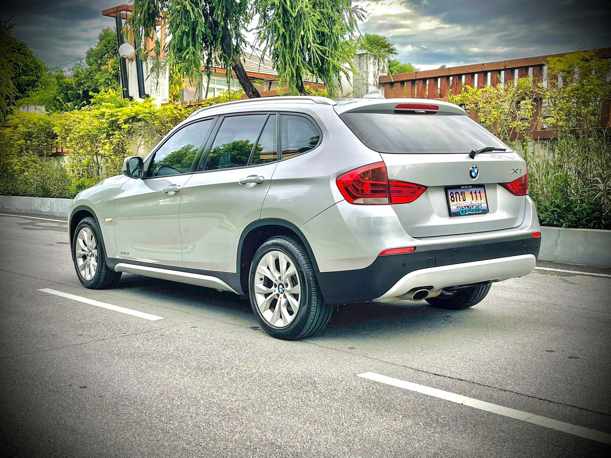 BMW X1 2.0 HighLine สวยในทุกทุก มุมมอง (รูปที่ 5)