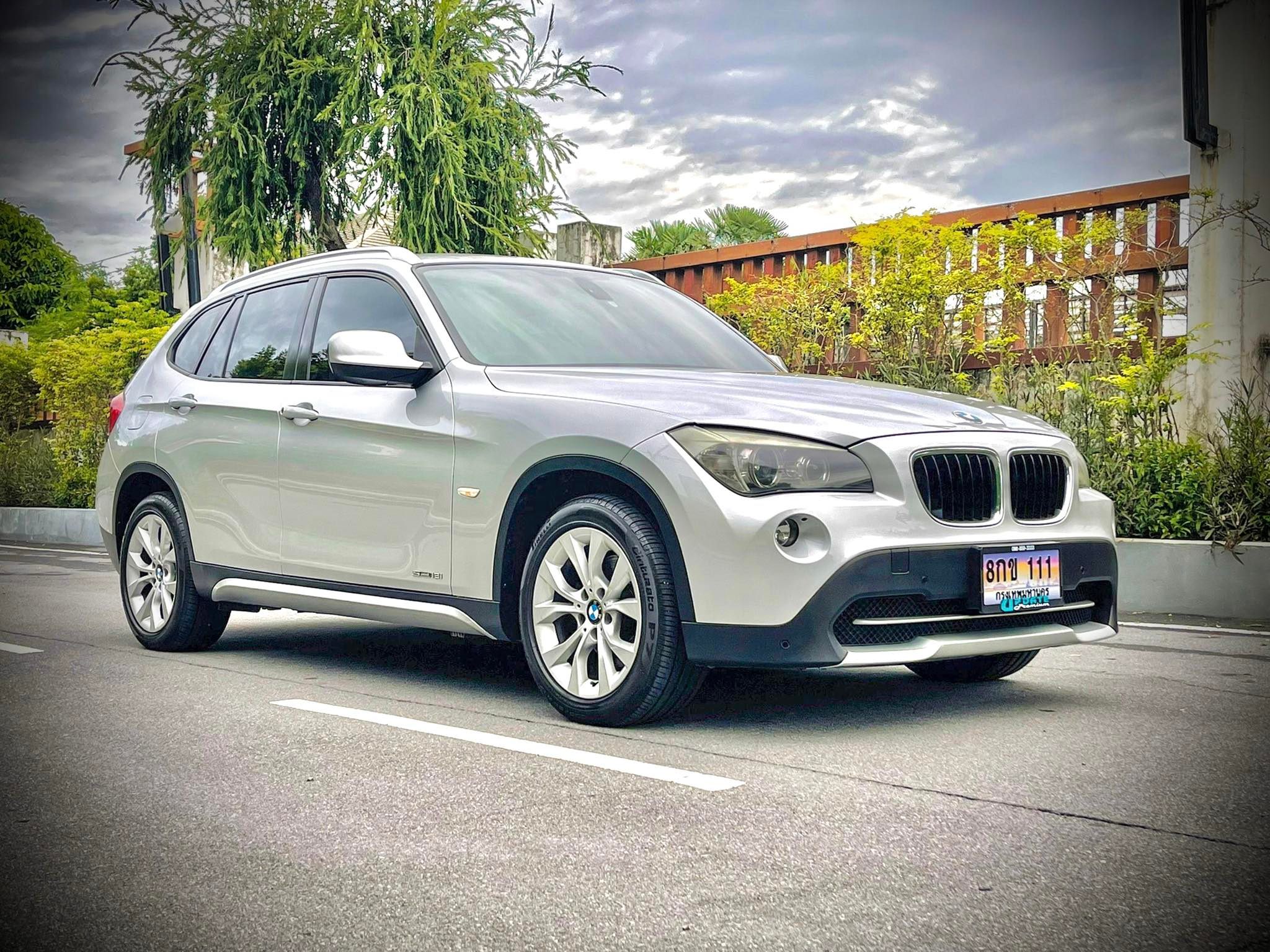 BMW X1 2.0 HighLine สวยในทุกทุก มุมมอง (รูปที่ 4)