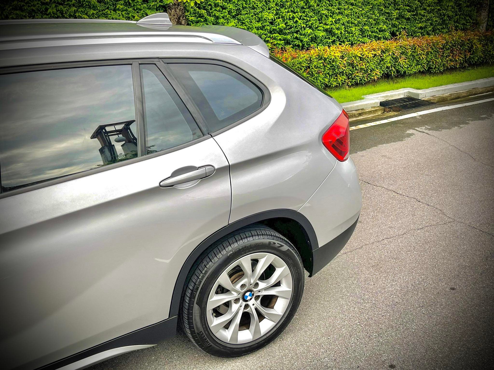 BMW X1 2.0 HighLine สวยในทุกทุก มุมมอง (รูปที่ 8)