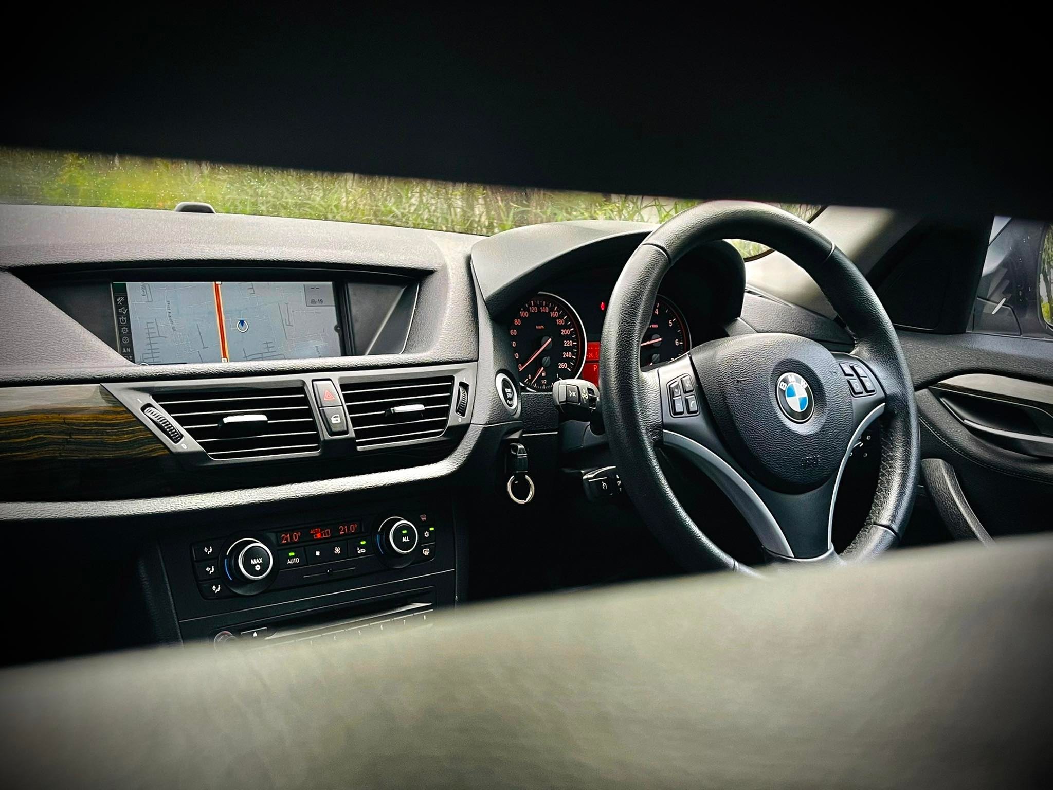 BMW X1 2.0 HighLine สวยในทุกทุก มุมมอง (รูปที่ 25)
