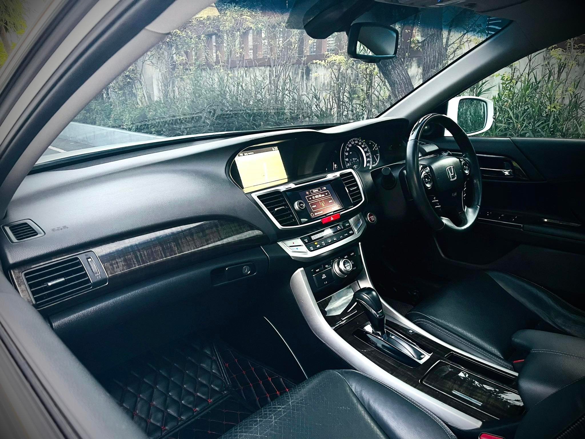 Honda Accord 2.4 EL Navi Tech Sunroof (รูปที่ 41)