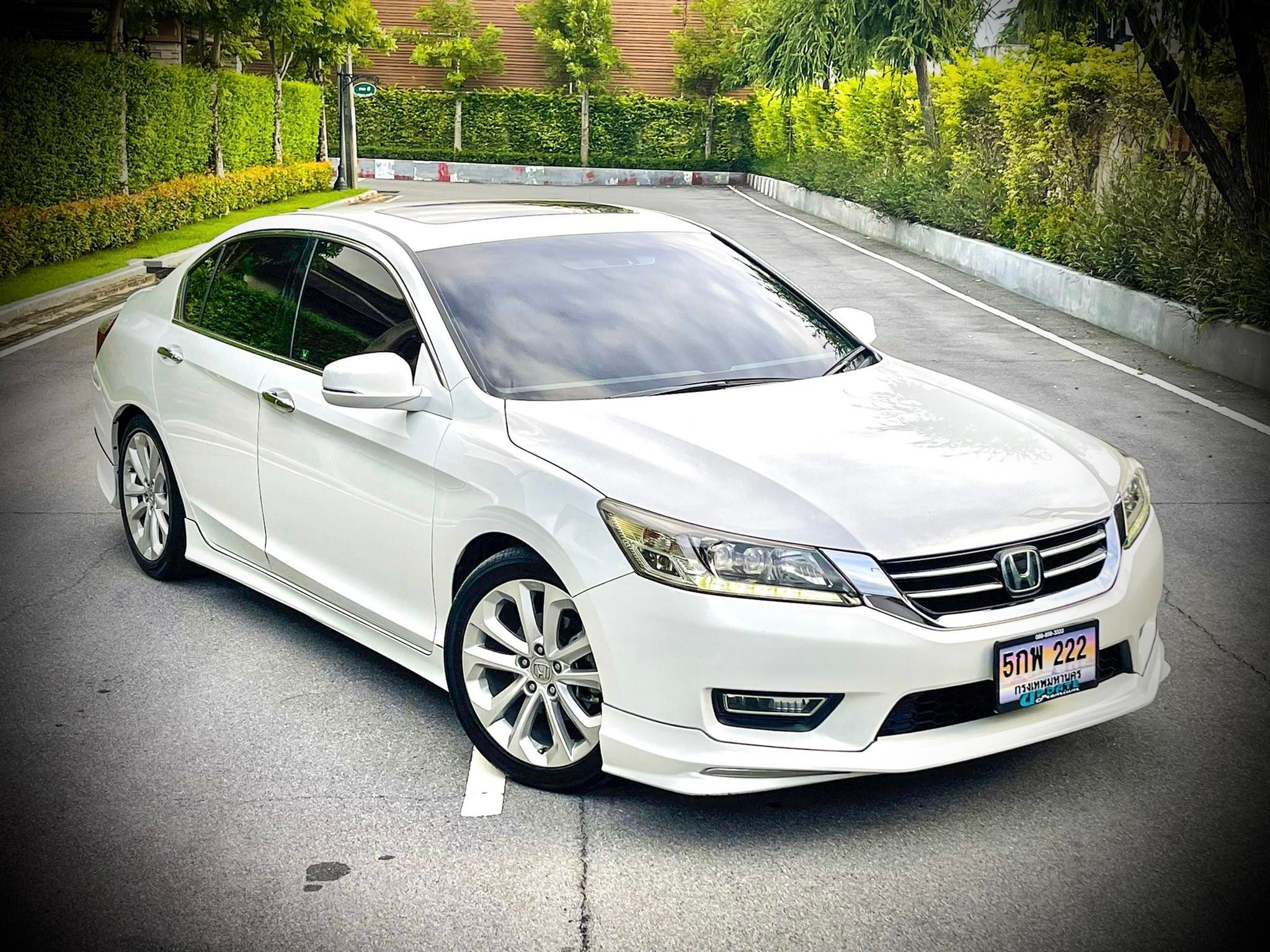 Honda Accord 2.4 EL Navi Tech Sunroof