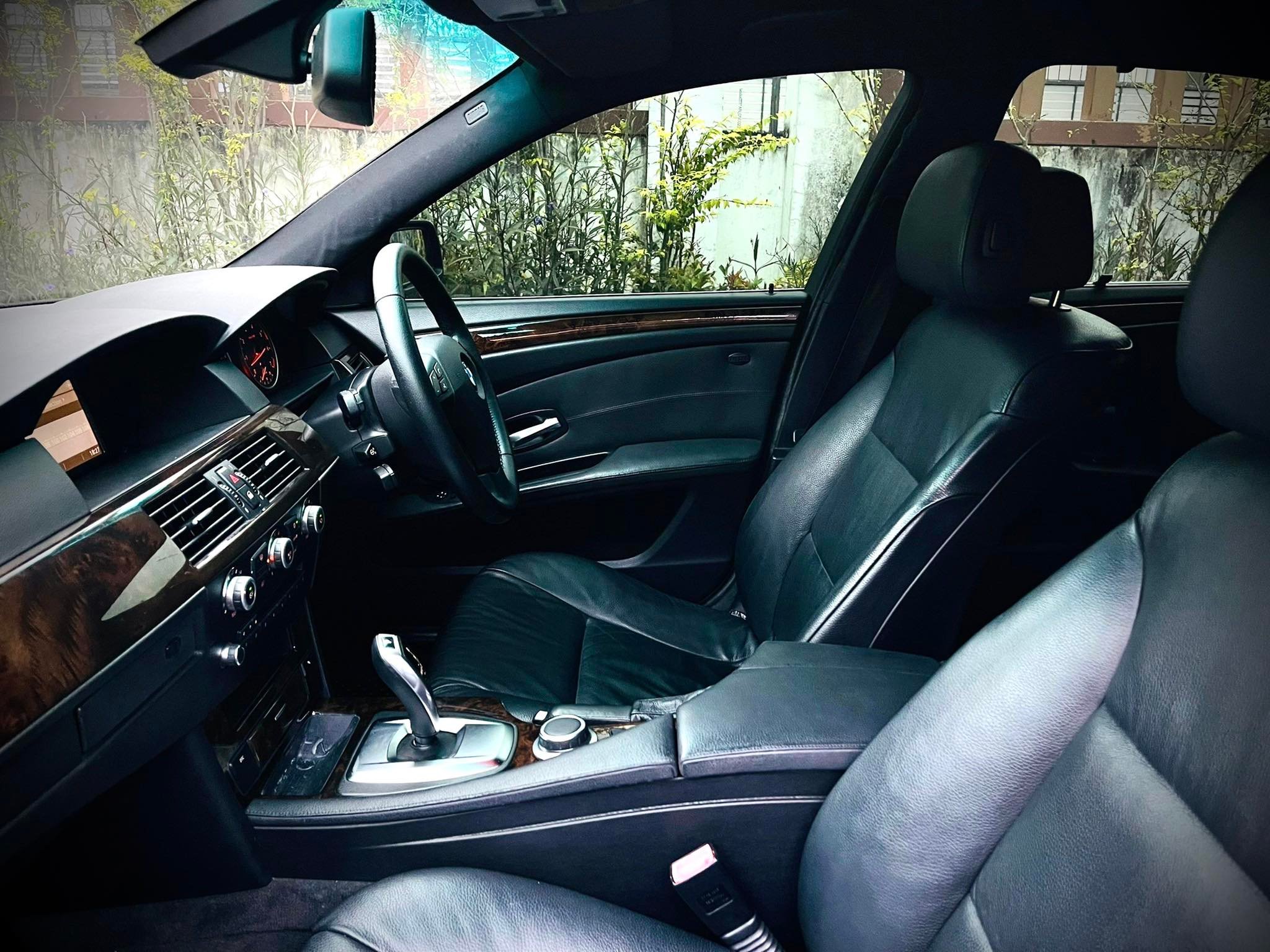 BMW E60 523i lci คุณภาพ หลักล้าน จริงๆคันนี้ (รูปที่ 21)