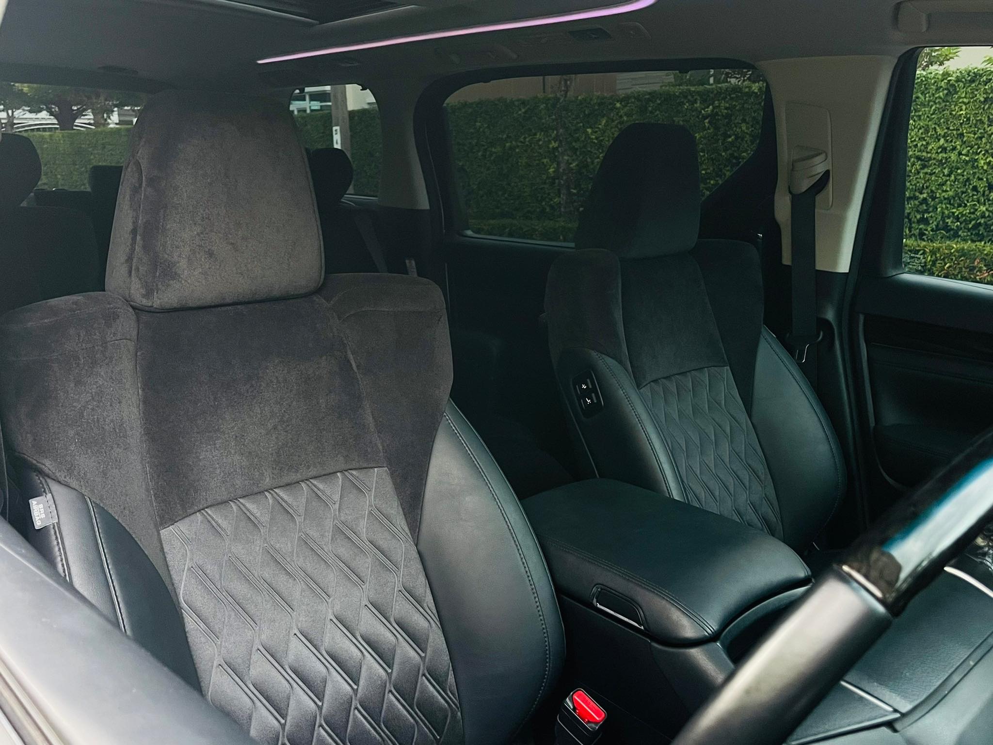 Toyota Alphard 2หมื่นโล โฉมปัจจุบัน ใครไม่มี เรามี (รูปที่ 43)