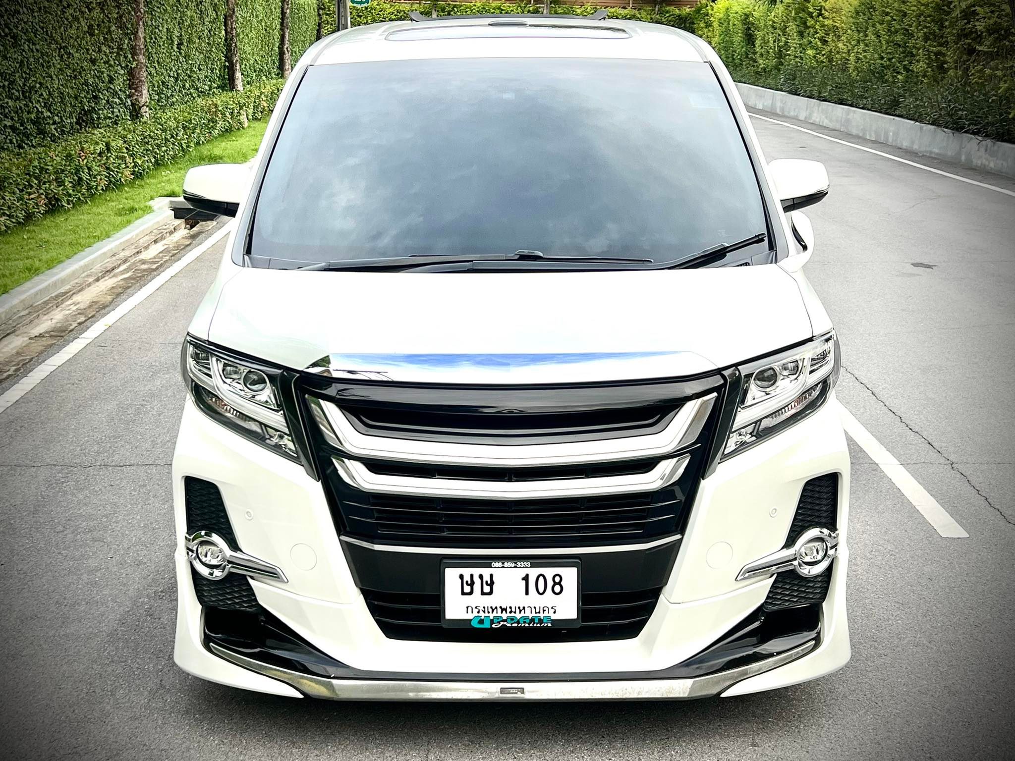 Toyota Alphard 2หมื่นโล โฉมปัจจุบัน ใครไม่มี เรามี