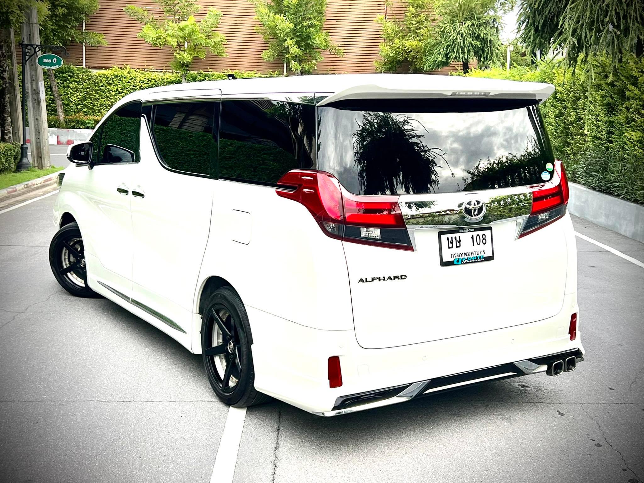 Toyota Alphard 2หมื่นโล โฉมปัจจุบัน ใครไม่มี เรามี