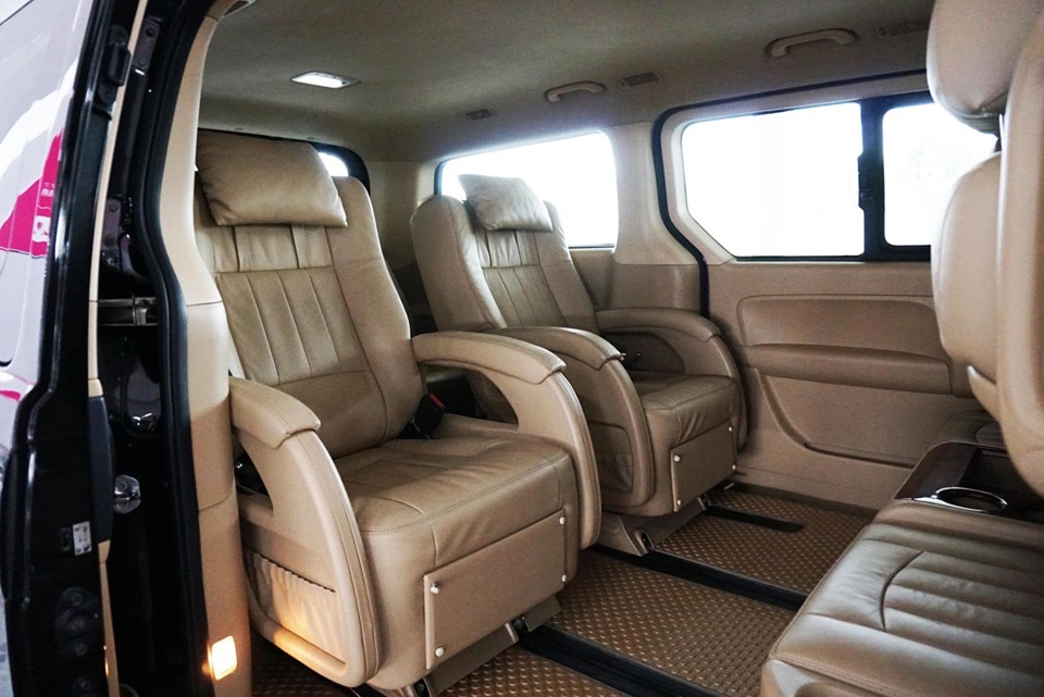 Hyundai H-1 ปี 2011 สีดำ (รูปที่ 2)