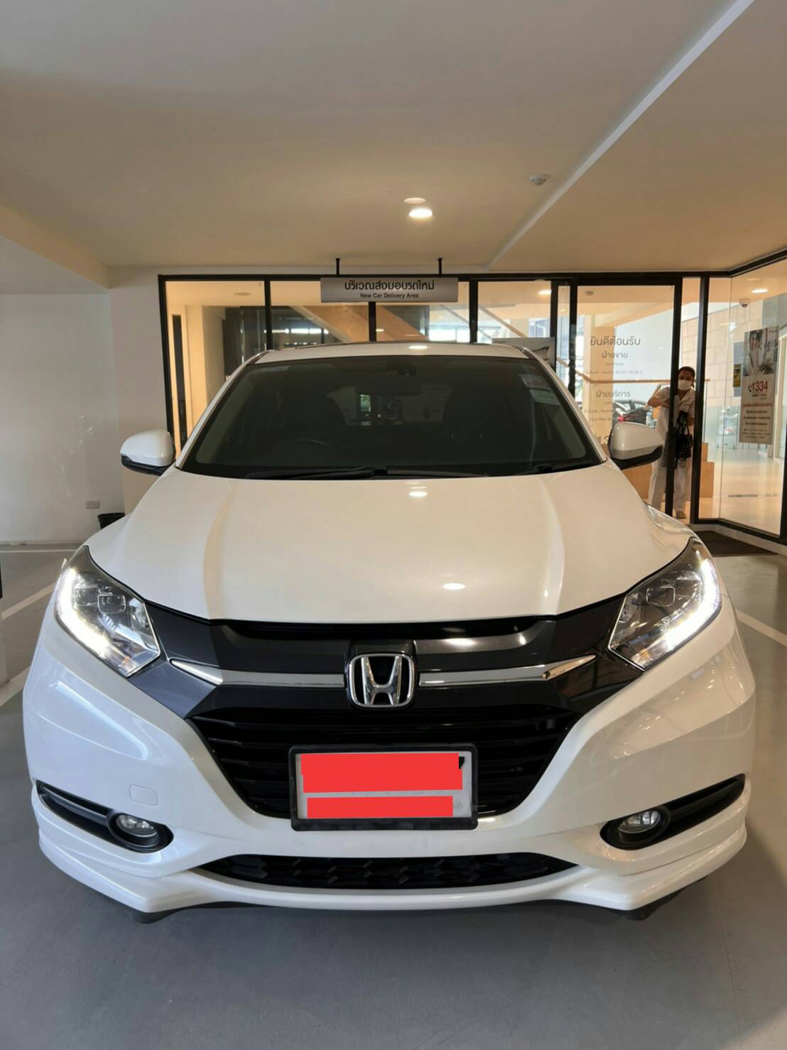 HRV 2017 รุ่นท๊อป เลขไมล์ 46,231 กม ไม่เคยชน เช็คศูนย์ตลอด ฟรีประกันภัยชั้นหนึ่ง 1 ปี