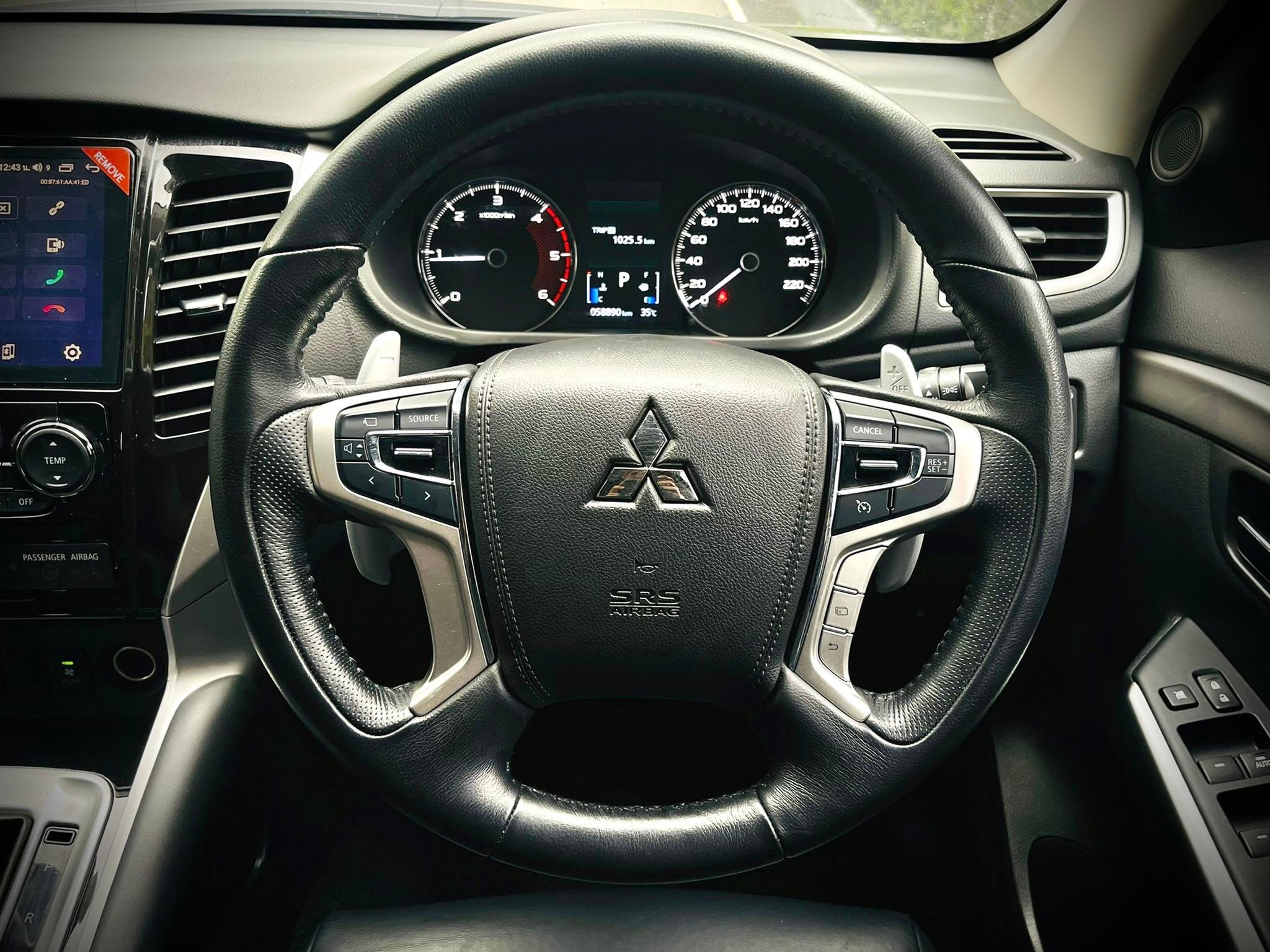 Mitsubishi Pajero Sport ห้าหมื่นโล โคตรใหม่คะ (รูปที่ 20)