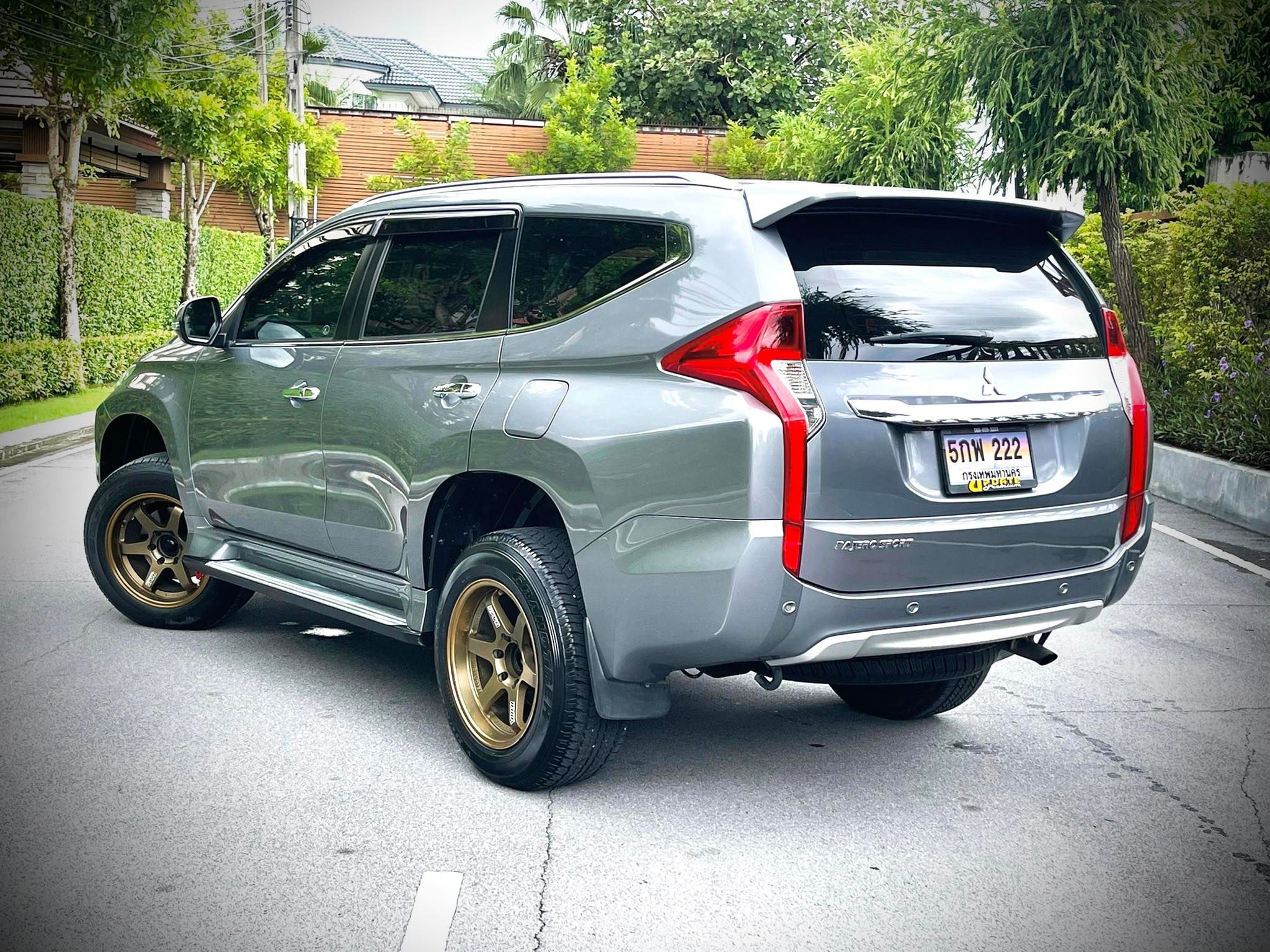 Mitsubishi Pajero Sport ห้าหมื่นโล โคตรใหม่คะ