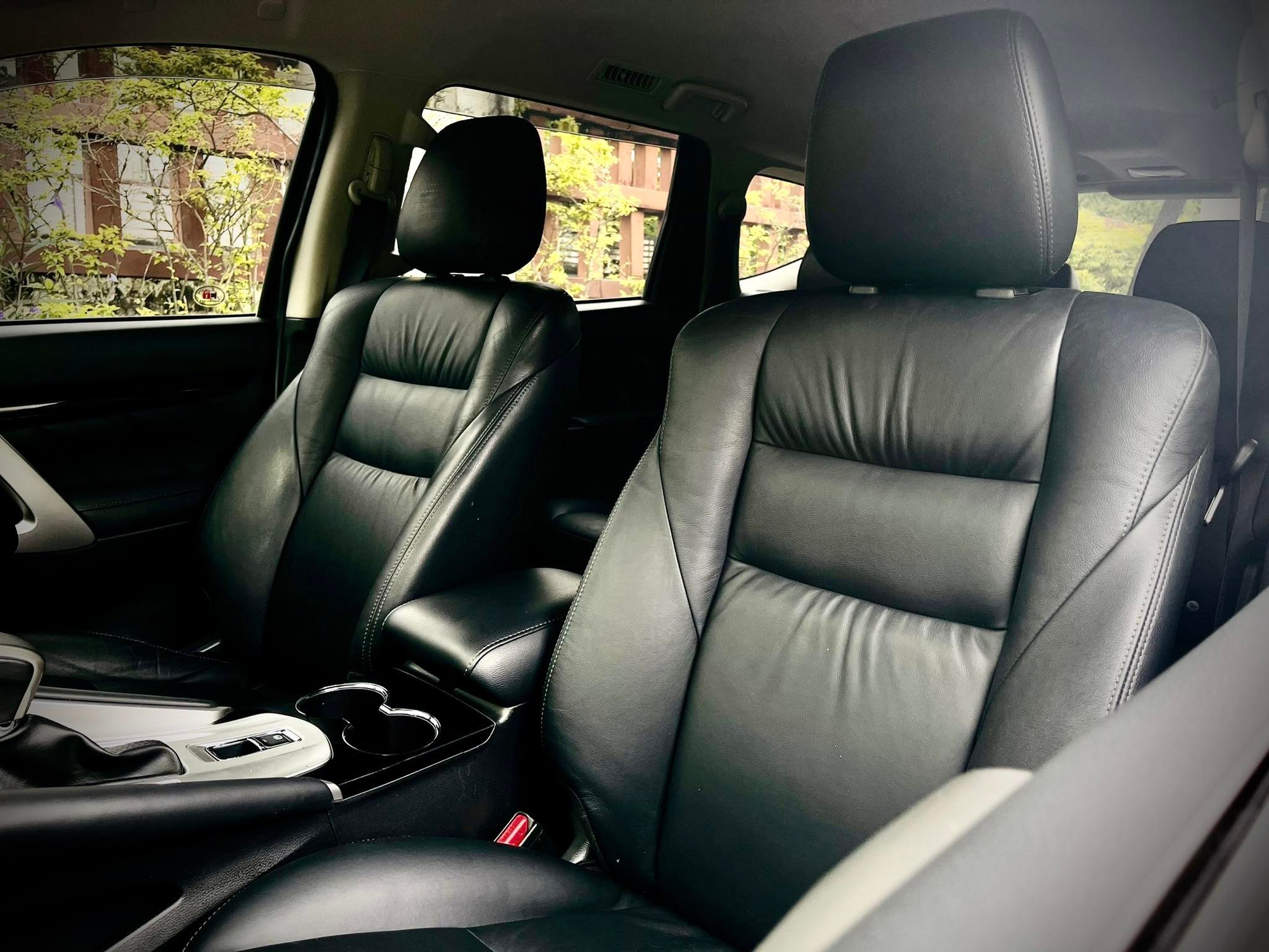 Mitsubishi Pajero Sport ห้าหมื่นโล โคตรใหม่คะ (รูปที่ 17)