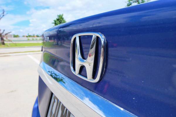 2008 Honda City สีน้ำเงิน (รูปที่ 11)