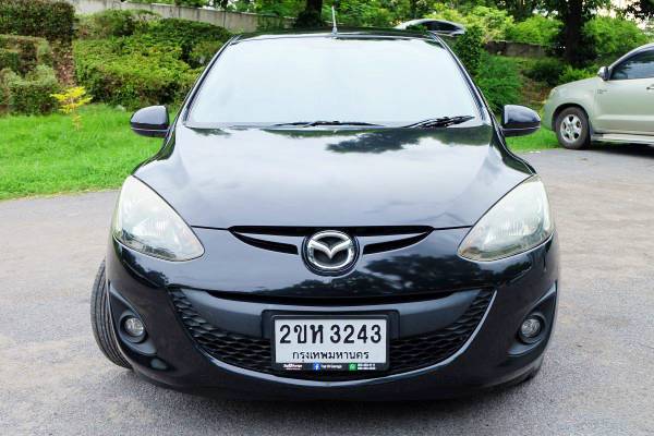 2012 Mazda 2 Hatchback (5 ประตู) สีดำ (รูปที่ 10)