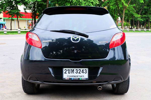 2012 Mazda 2 Hatchback (5 ประตู) สีดำ (รูปที่ 13)