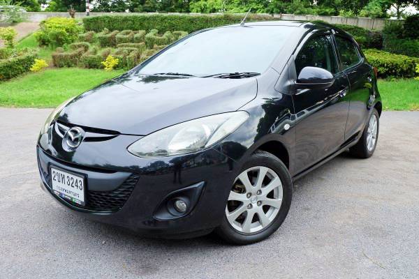 2012 Mazda 2 Hatchback (5 ประตู) สีดำ