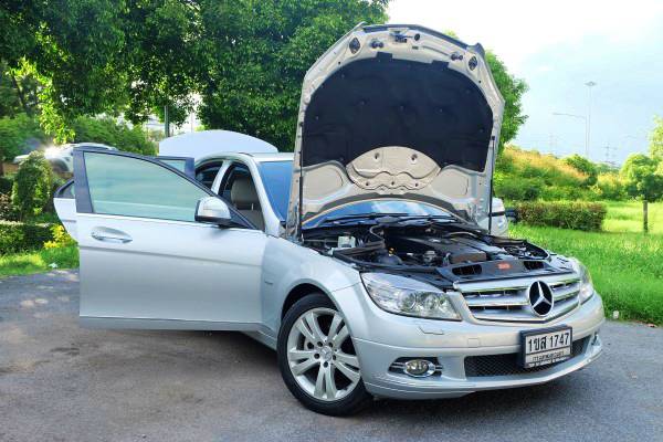 2009 Mercedes-Benz C-Class Avantgarde สีเทา (รูปที่ 8)