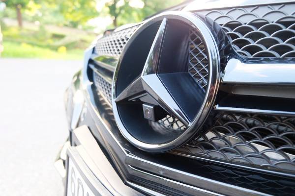 2012 Mercedes-Benz E200 Couped สีดำ (รูปที่ 10)