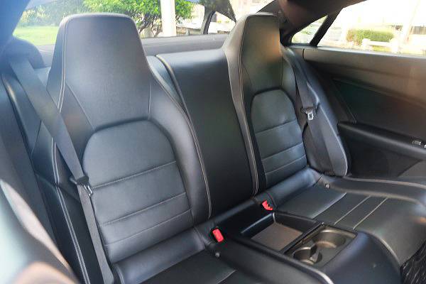2012 Mercedes-Benz E200 Couped สีดำ (รูปที่ 5)