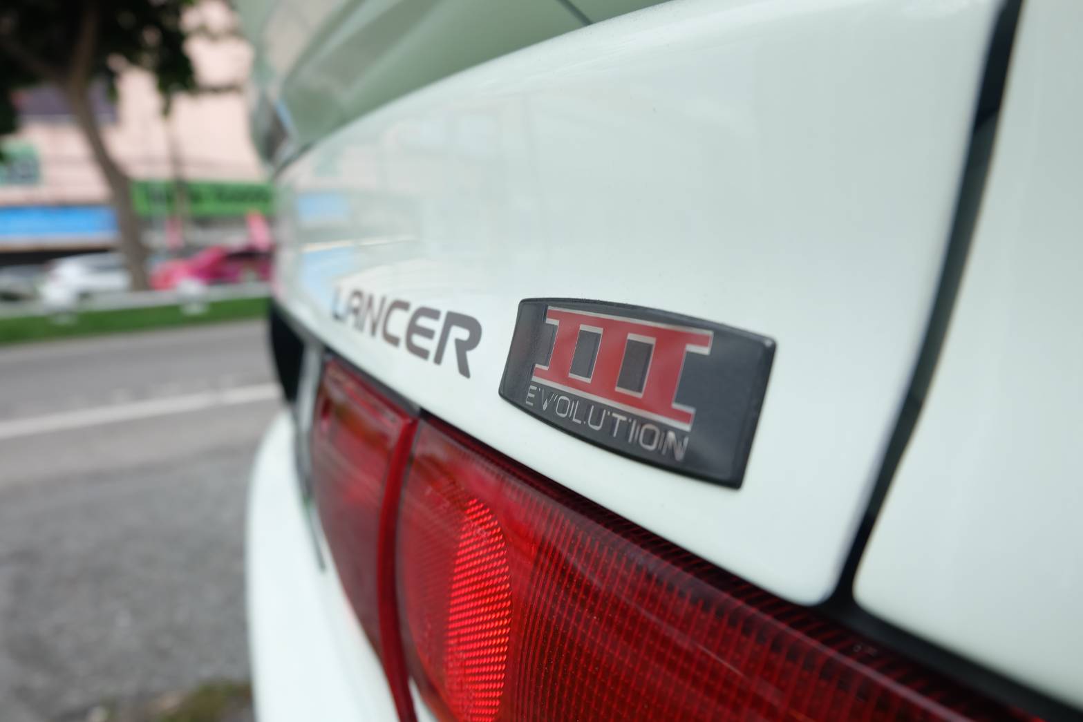 1993 Mitsubishi Lancer E-CAR สีขาว (รูปที่ 22)