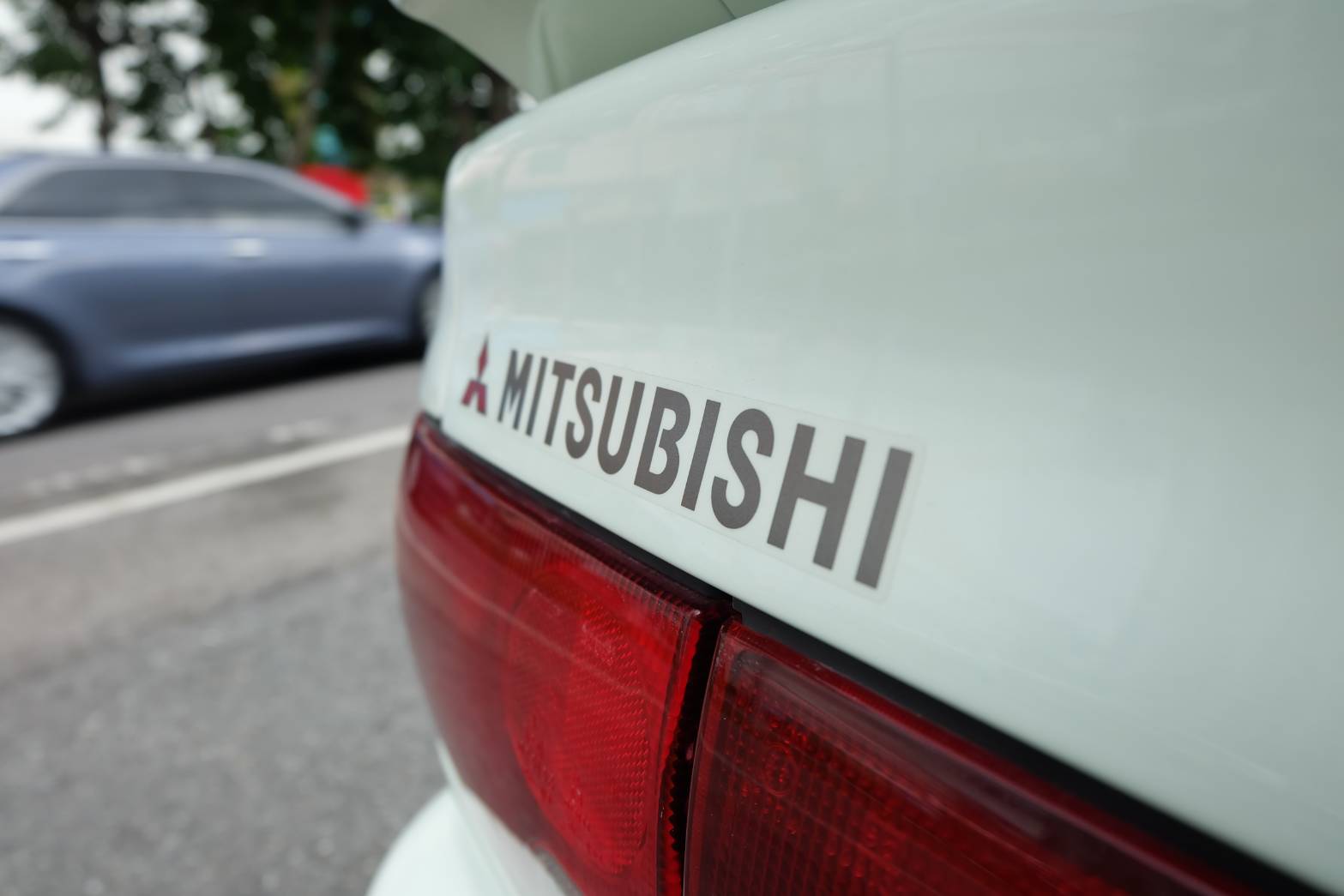 1993 Mitsubishi Lancer E-CAR สีขาว