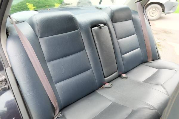 1991 Honda Accord ACCORD 2.2 V-TEC AT สีดำ (รูปที่ 4)
