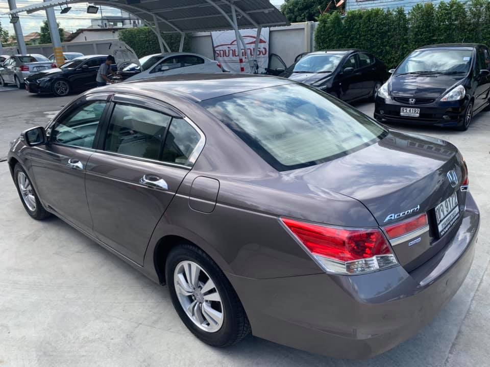 Honda Accord Gen 8 ปี 2011 สีเทา (รูปที่ 3)