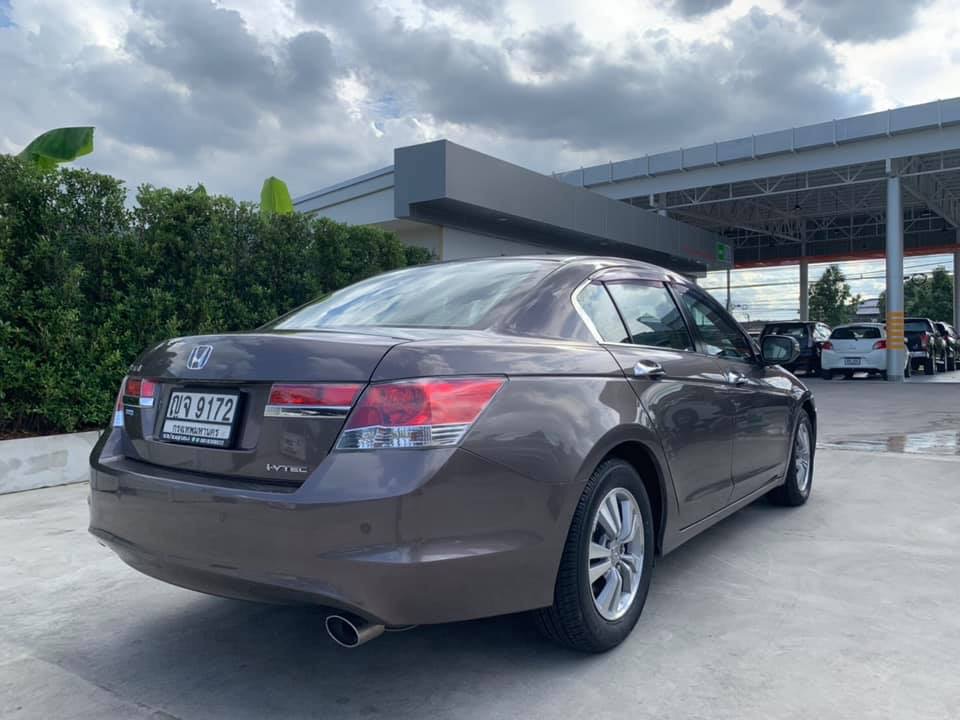 Honda Accord Gen 8 ปี 2011 สีเทา (รูปที่ 4)