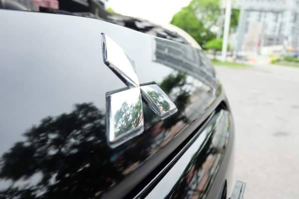 2012 Mitsubishi Mirage สีดำ (รูปที่ 8)