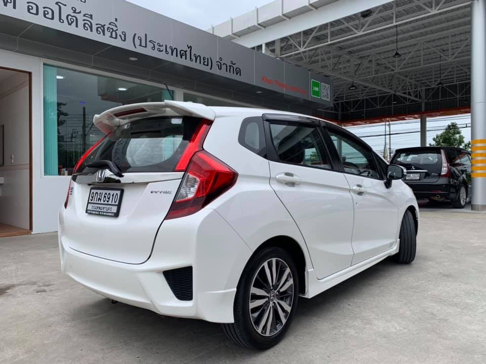 Honda Jazz GK ปี 2014 สีขาว (รูปที่ 3)