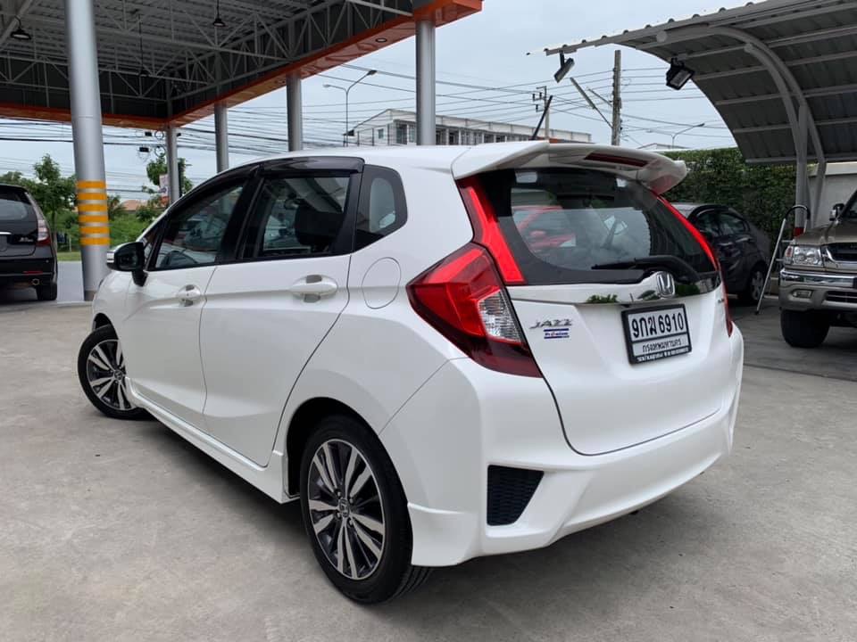 Honda Jazz GK ปี 2014 สีขาว (รูปที่ 4)