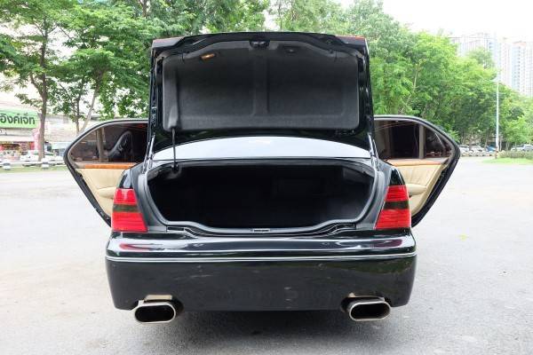 2006 Lexus LS430 สีดำ (รูปที่ 5)