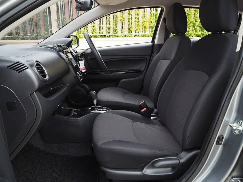 Mitsubishi Mirage ปี 2016 สีเทา (รูปที่ 7)