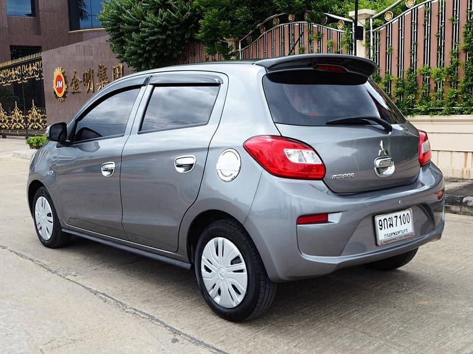 Mitsubishi Mirage ปี 2016 สีเทา (รูปที่ 2)