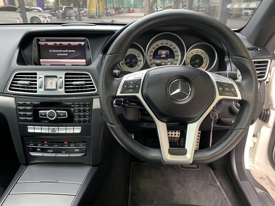Mercedes-Benz E-Class W207 E200 ปี 2013 สีขาว (รูปที่ 8)
