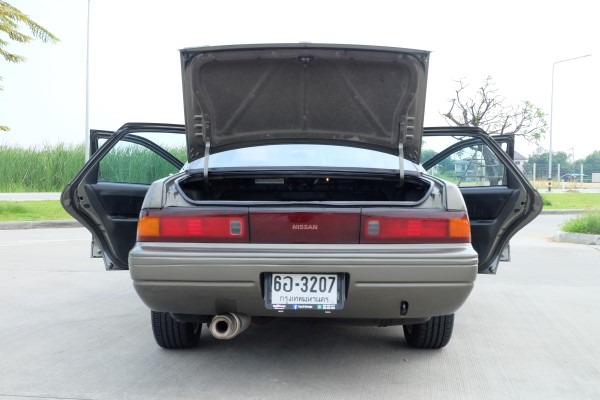 1993 Nissan Cefiro A31 สีเทา (รูปที่ 10)