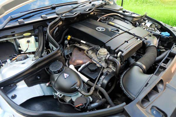 2009 Mercedes-Benz C-Class W204 C200 สีเทา (รูปที่ 6)