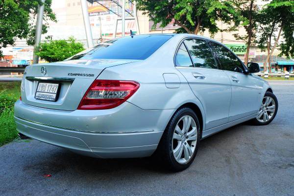 2009 Mercedes-Benz C-Class W204 C200 สีเทา