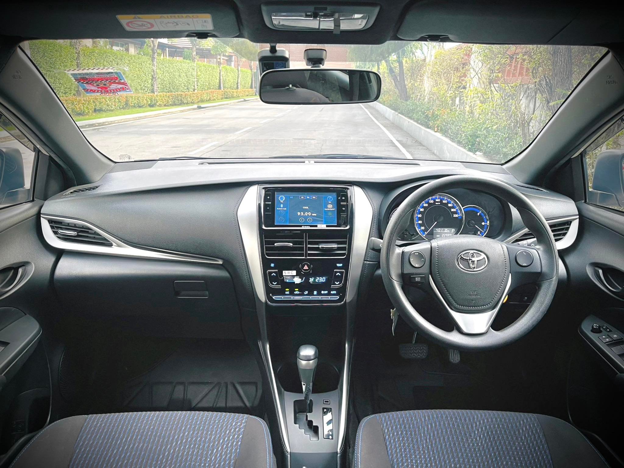 Toyota Yaris 5Dr. 2หมื่นโล ใหม่ทุกตรงที่มอง (รูปที่ 9)