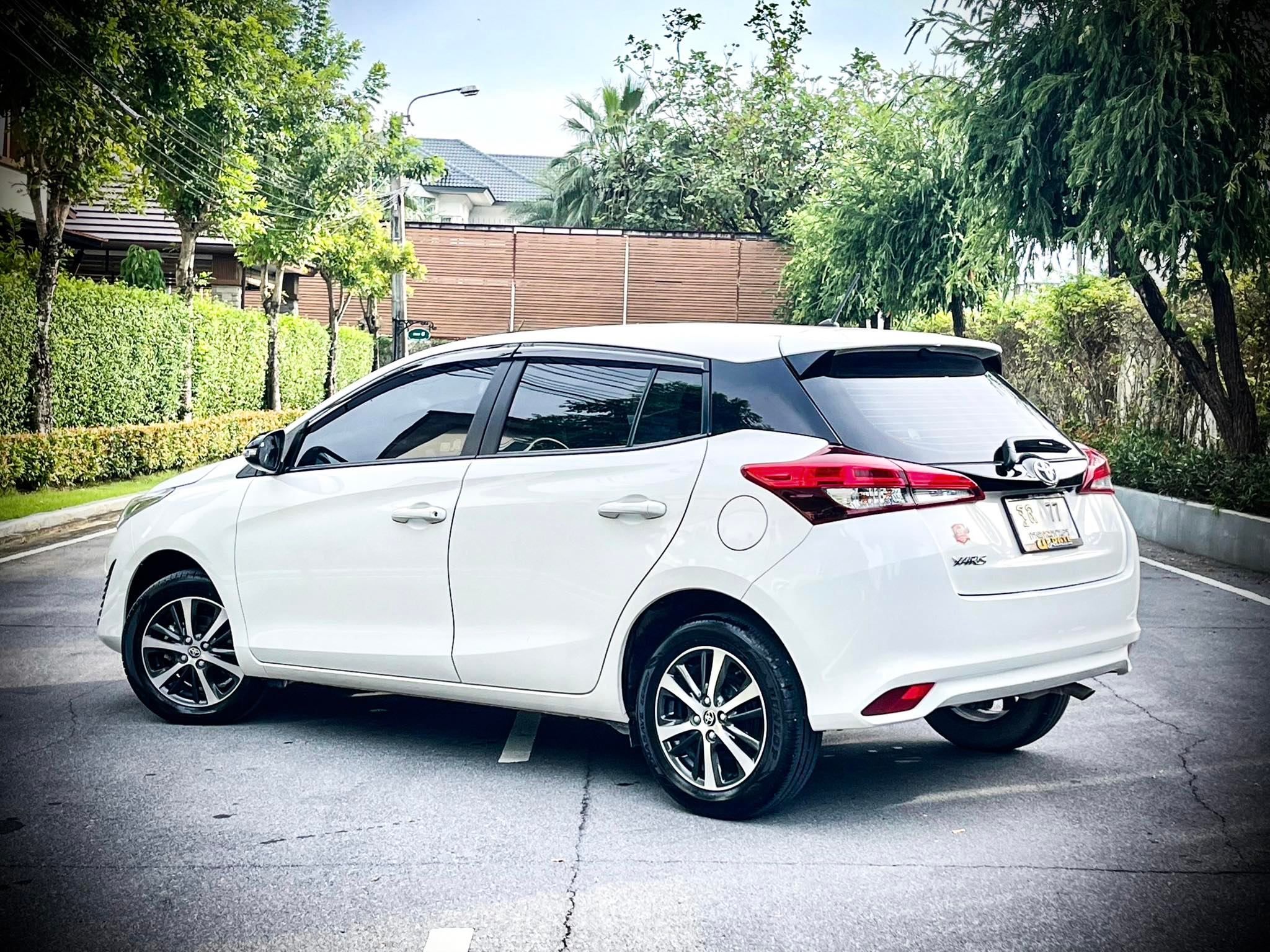 Toyota Yaris 5Dr. 2หมื่นโล ใหม่ทุกตรงที่มอง (รูปที่ 5)