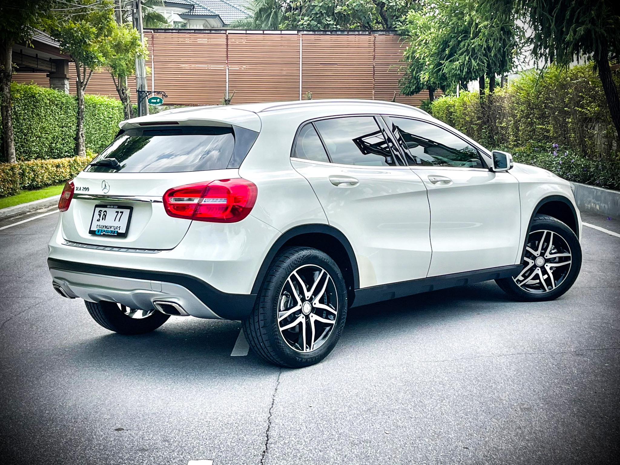 Mercedes Benz GLA200 Dynamic ใหม่ มากคะ (รูปที่ 5)