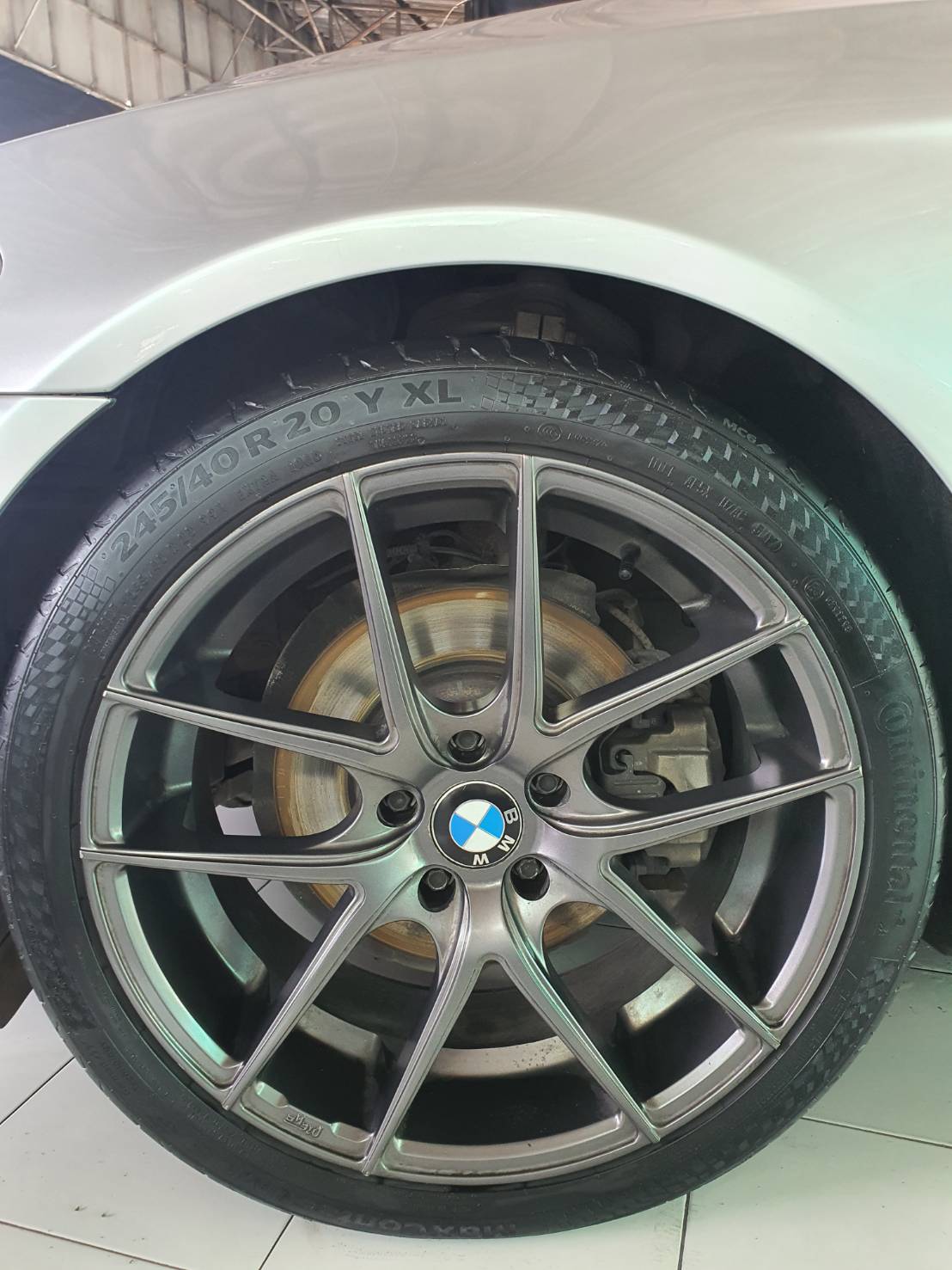 BMW 520i(F10) รถปลายปี 2012 จดปี 2013 สีบรอนซ์เทา