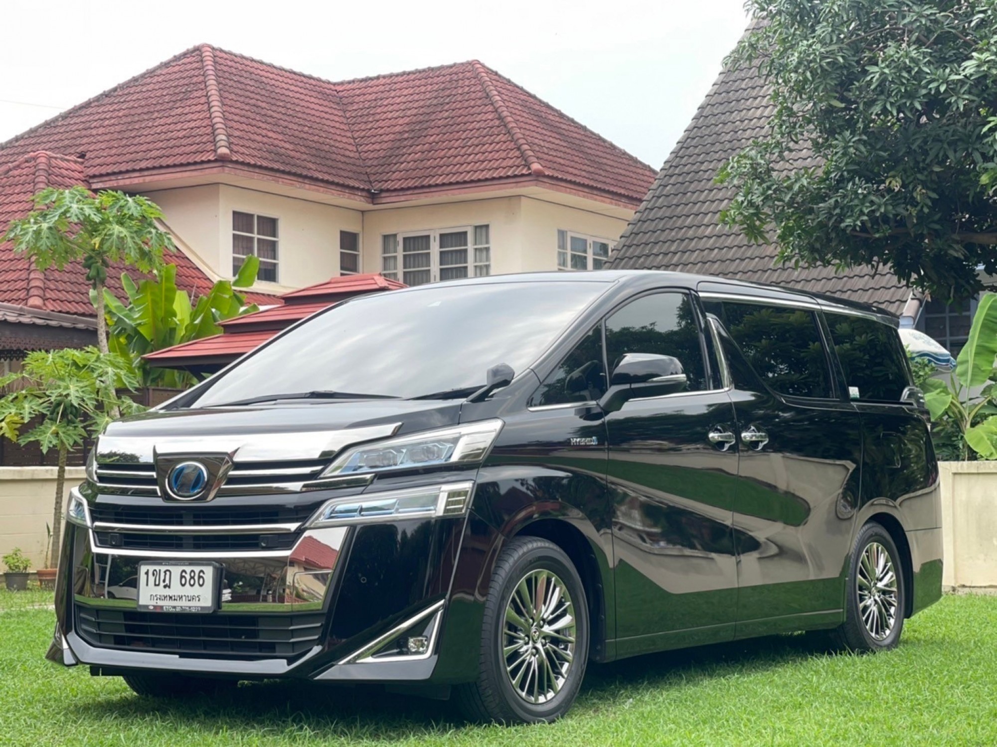 2020 Toyota Vellfire สีดำ